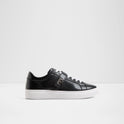 Iann Low-Top Sneakers