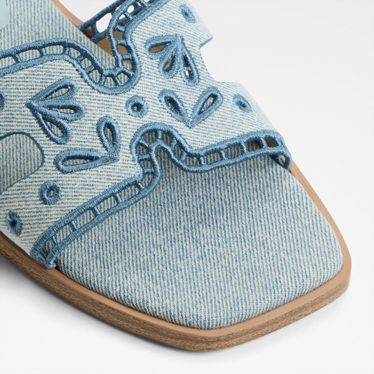 Itsandal Slide Sandals