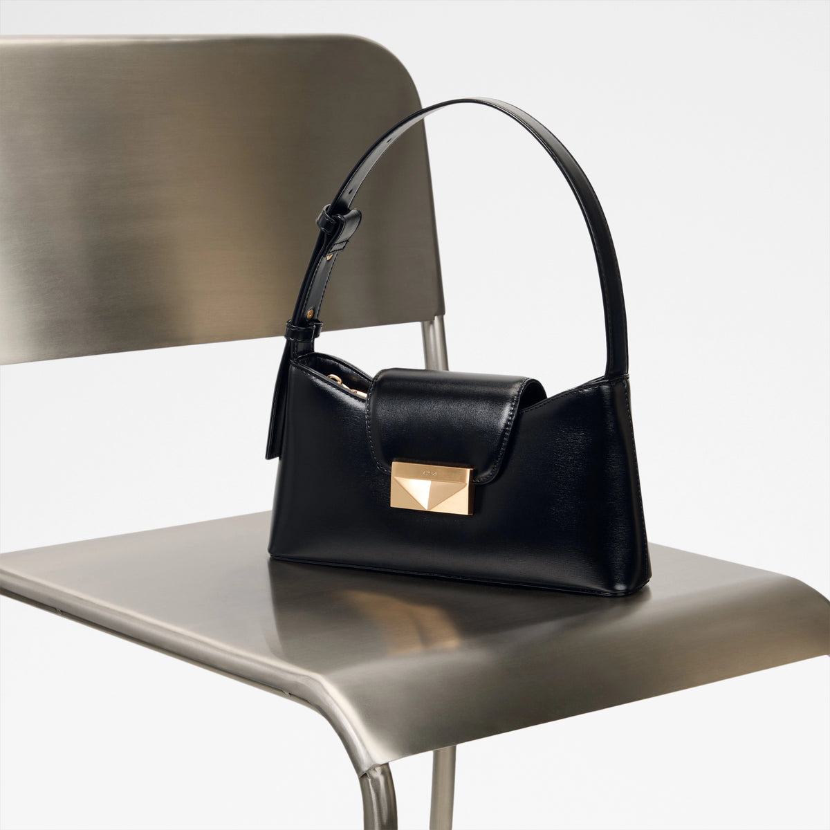 Itshoulder Shoulder Bag