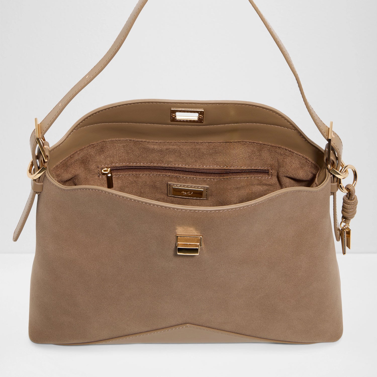 Jacq Shoulder Bag