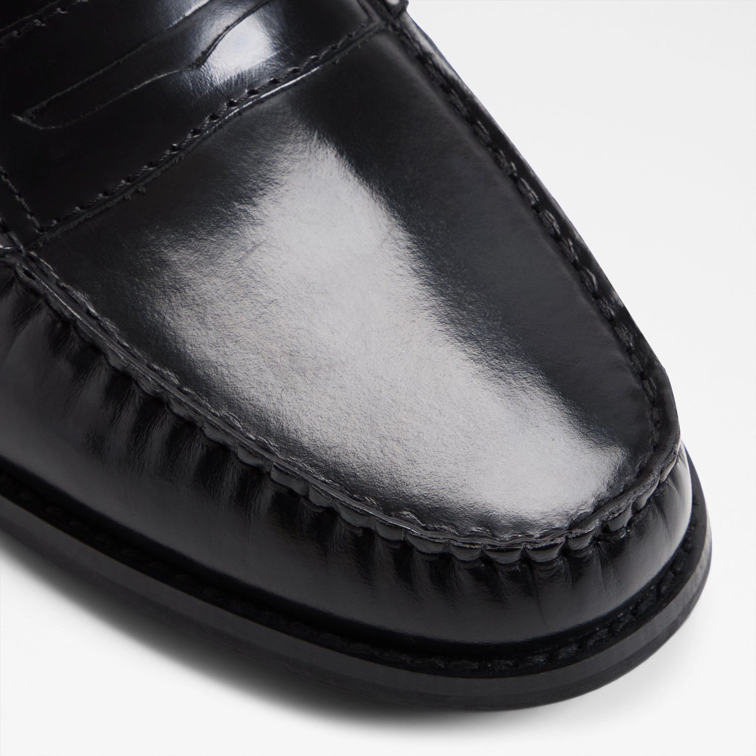 Jarey Loafers