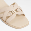 Jennaleriel In Flat Sandals