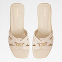 Jennaleriel In Flat Sandals