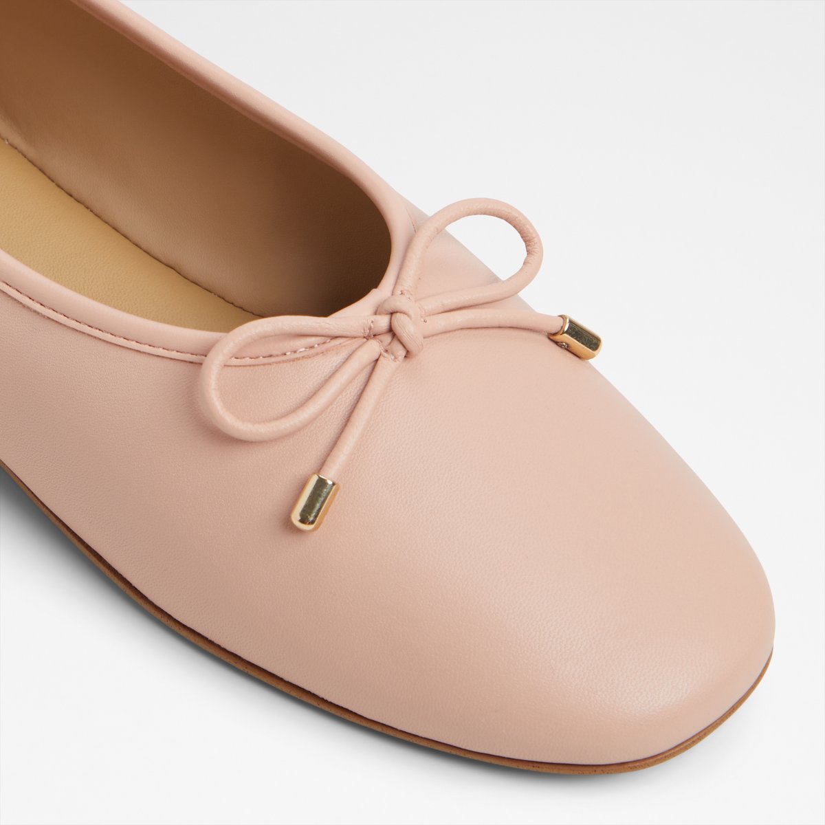 Joselie Ballet Flats