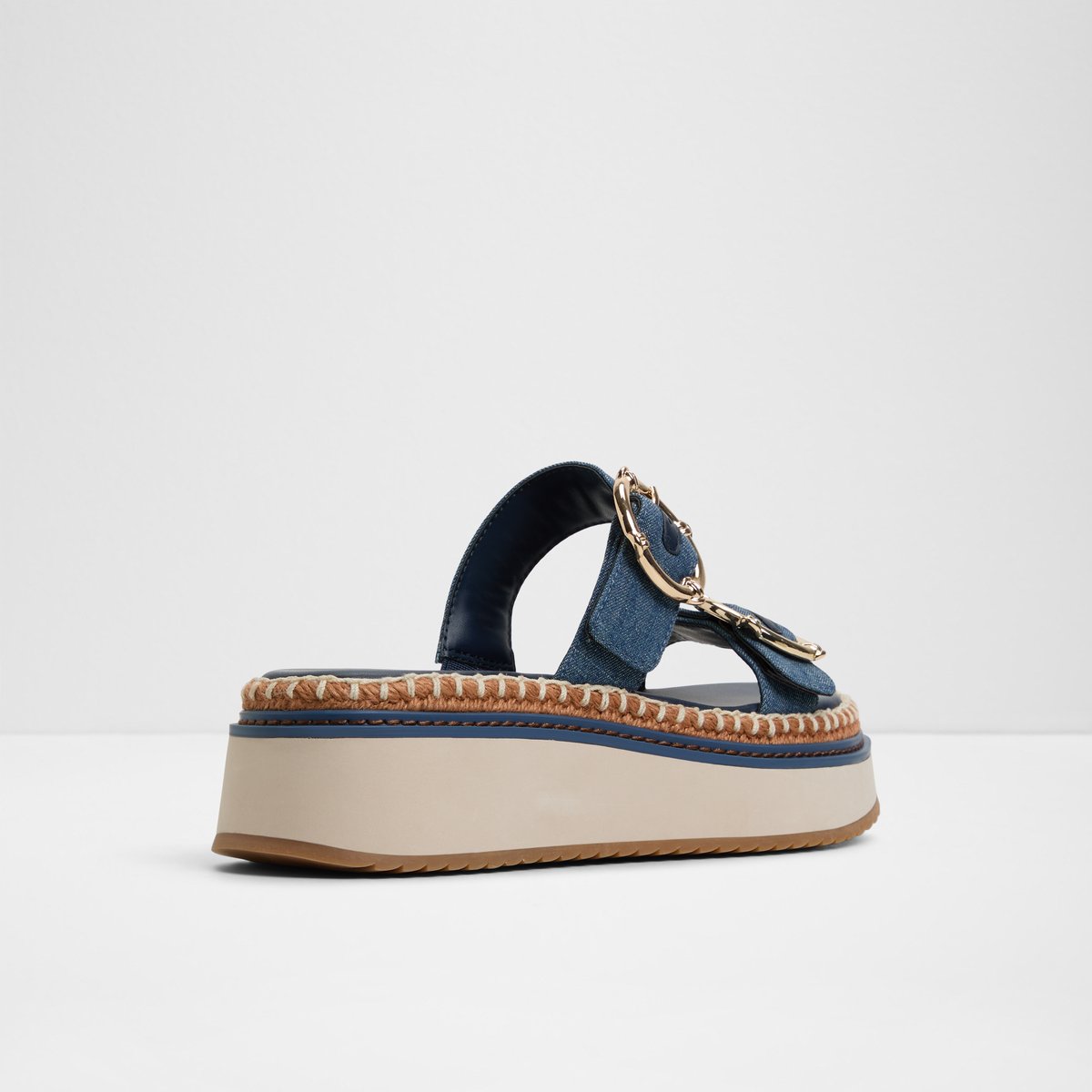 Kaeithien Wedge Sandals