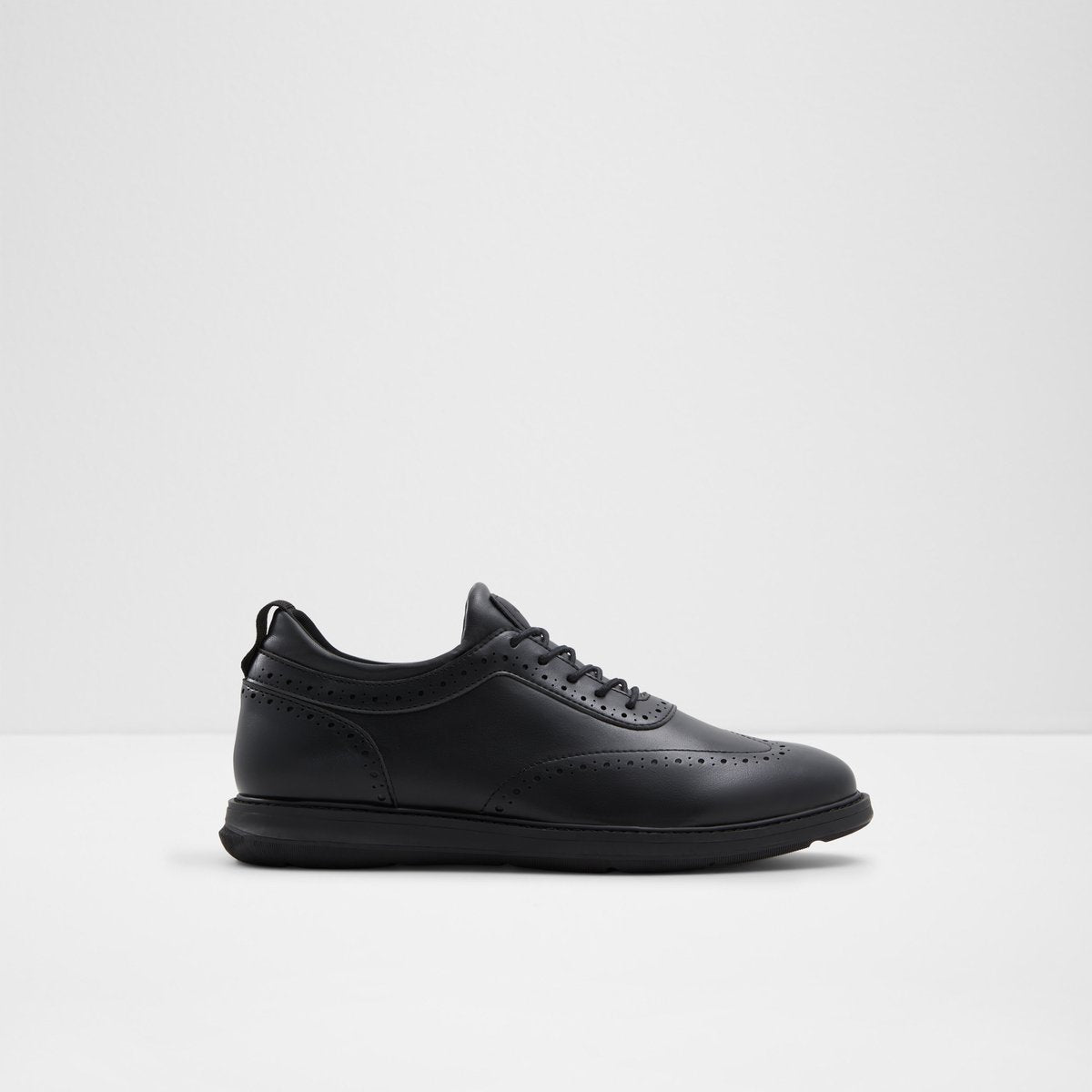 Kalister Lace-Up Shoes