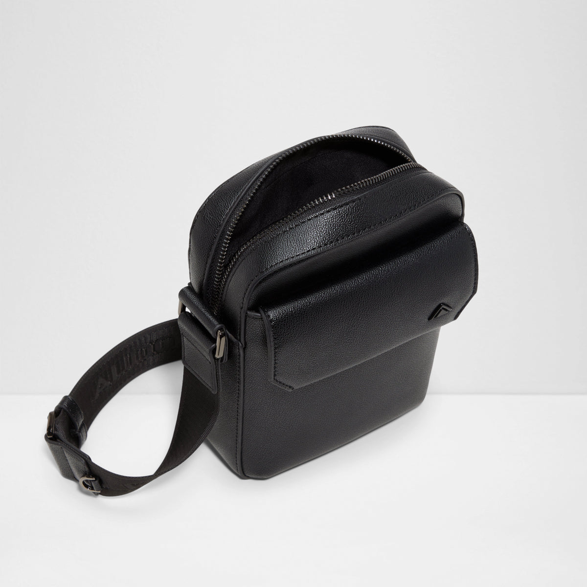 Kennethe Cross Body Bag
