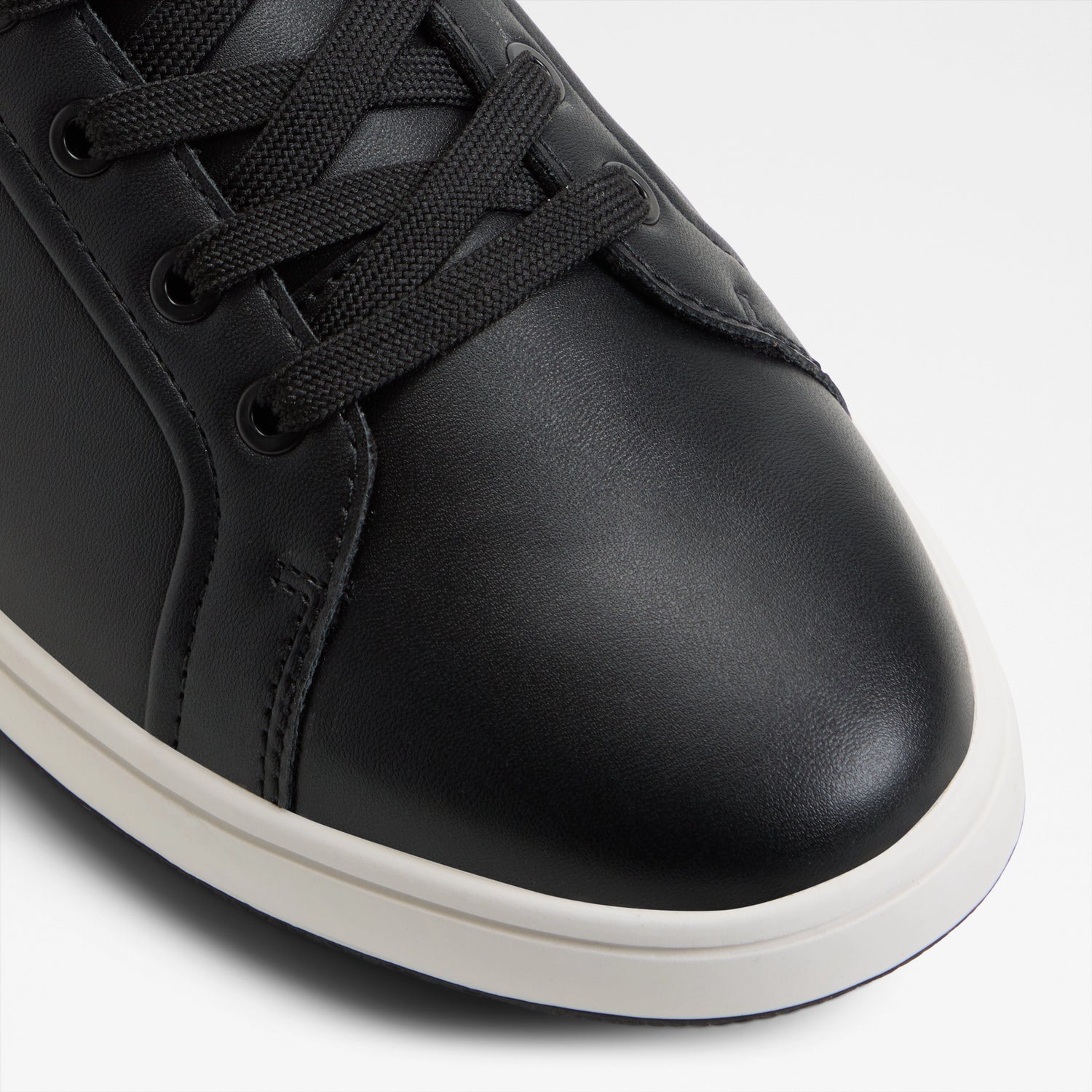 Kosmo Low-Top Sneakers