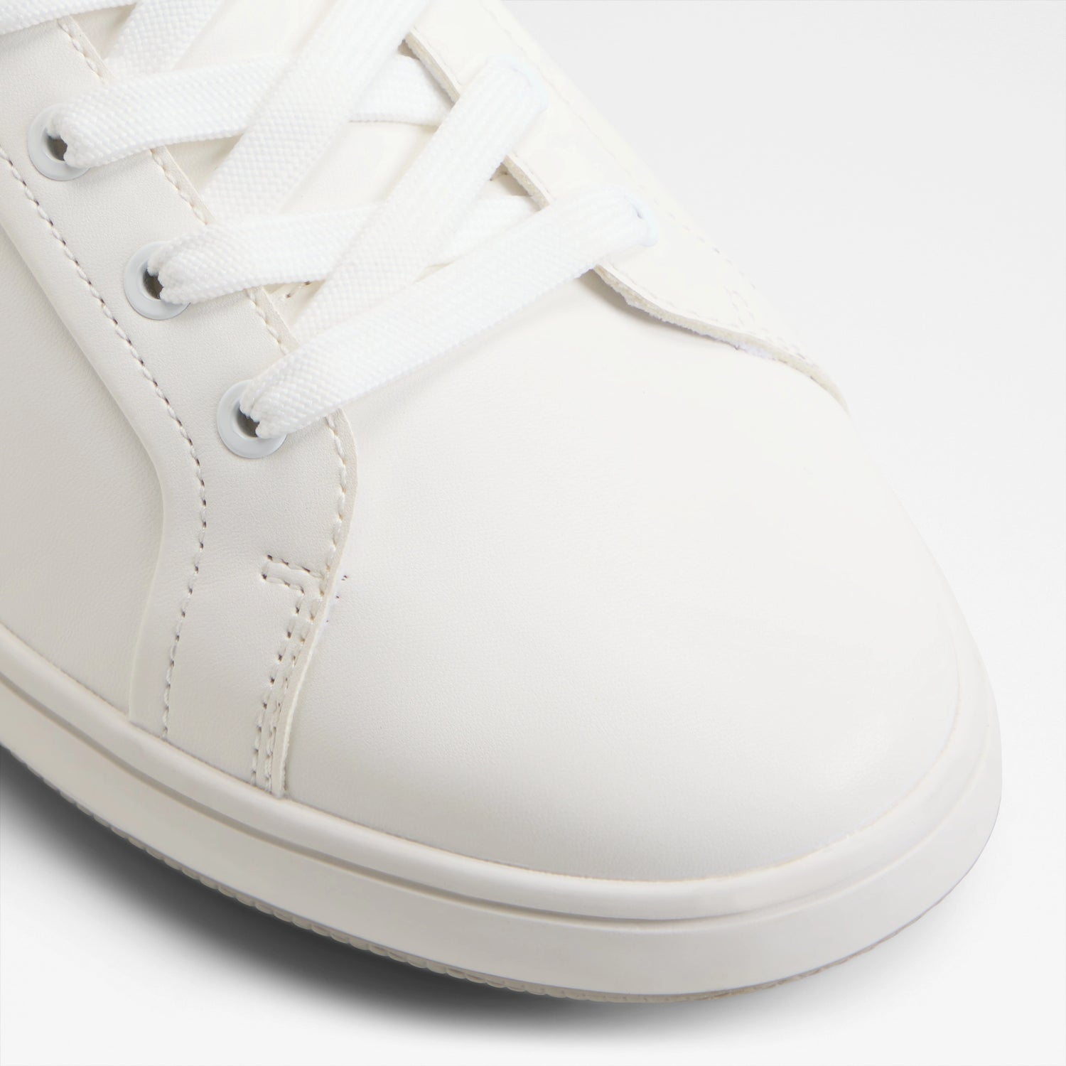 Kosmo Low-Top Sneakers