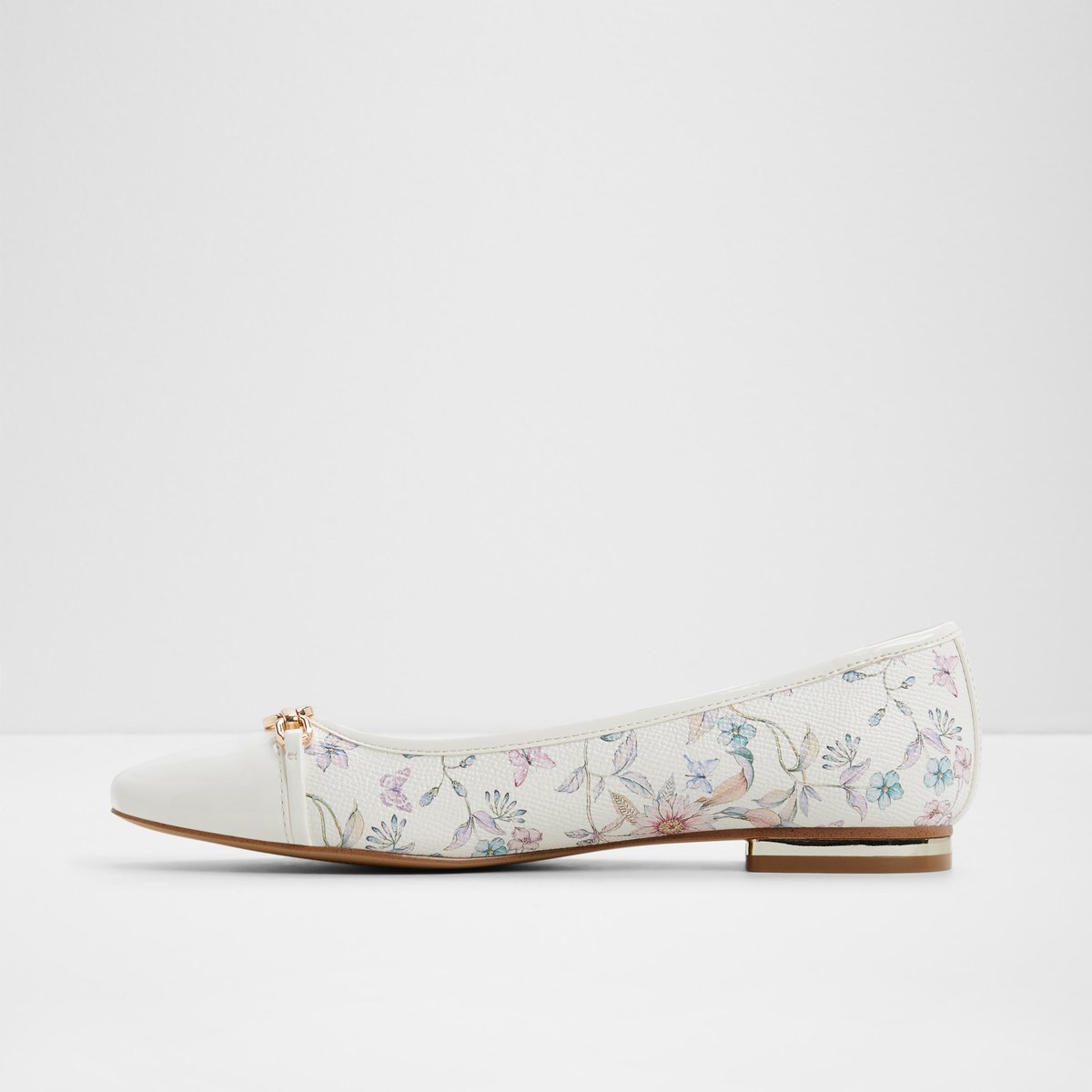 Krishelle Ballet Flats