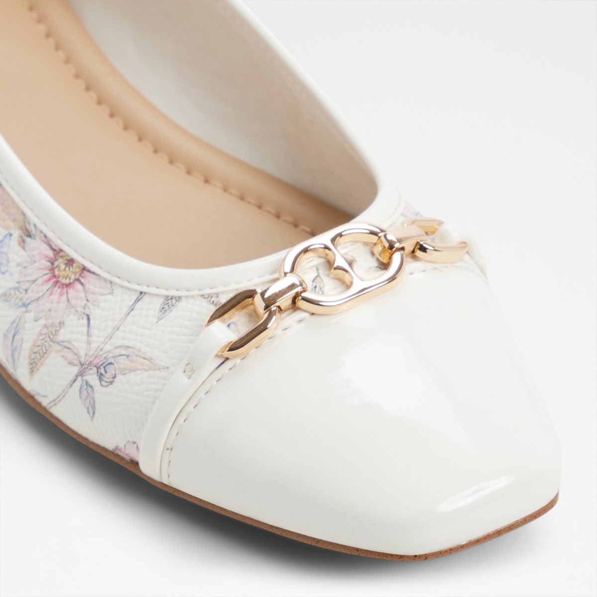 Krishelle Ballet Flats
