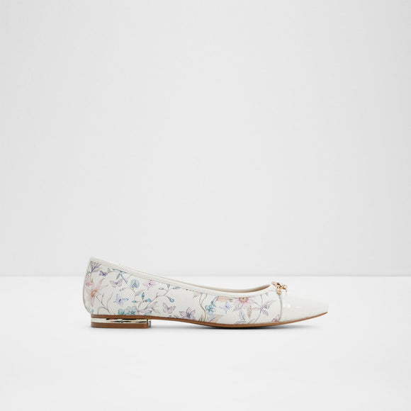 Krishelle Ballet Flats