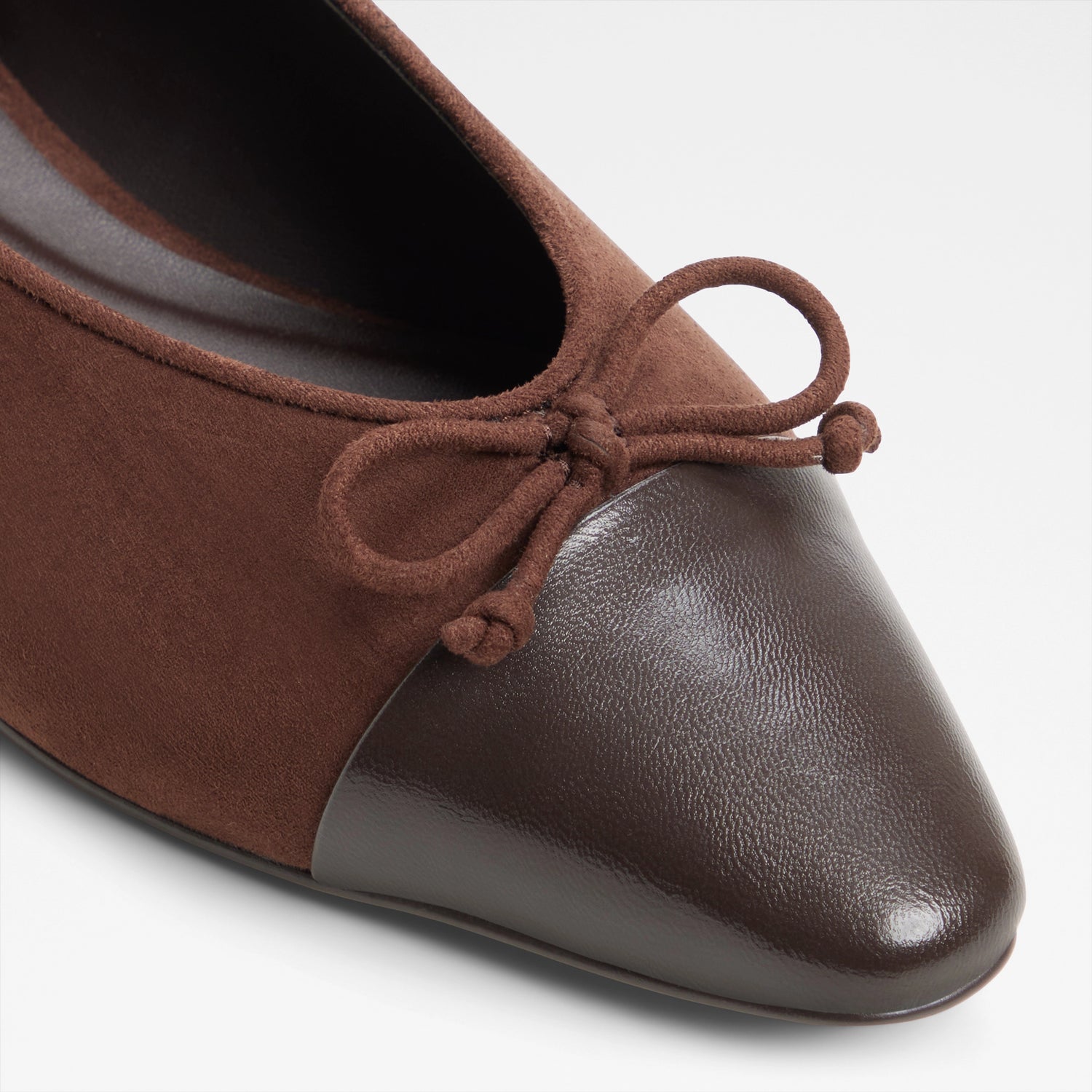 Krishlyn Ballet Flats
