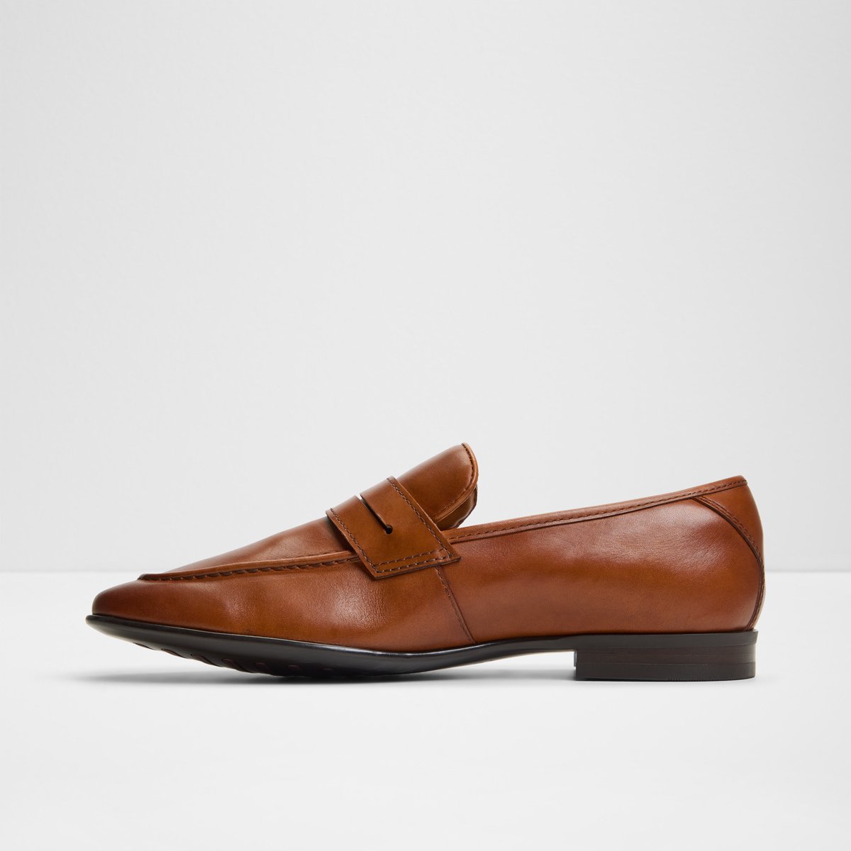 Laraede Loafers
