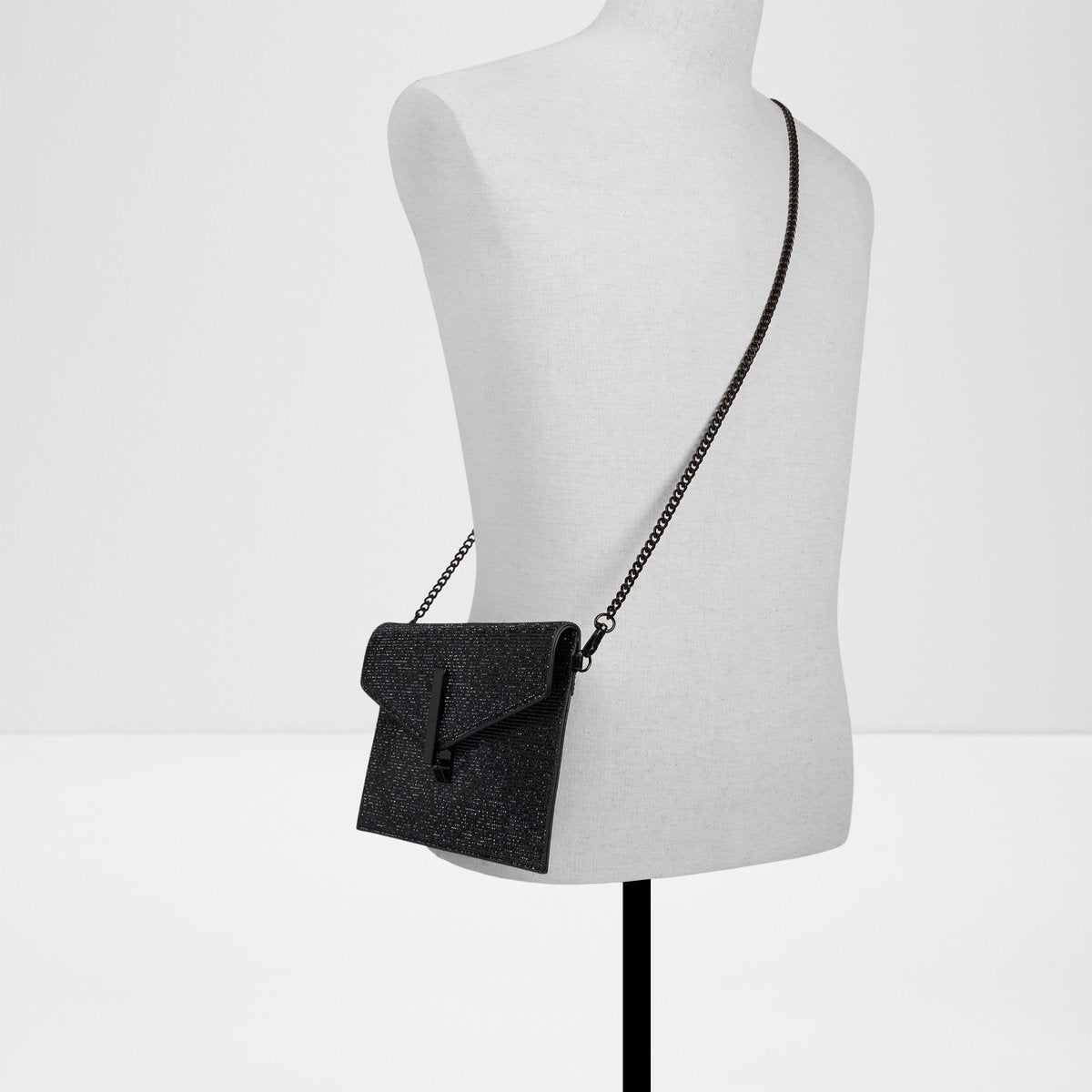 Laribling Clutch Bag