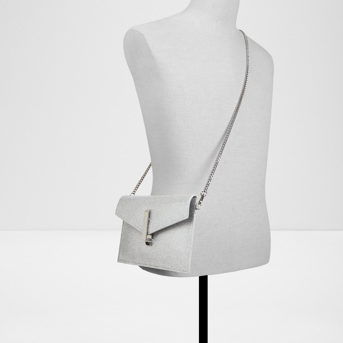 Laribling Clutch Bag