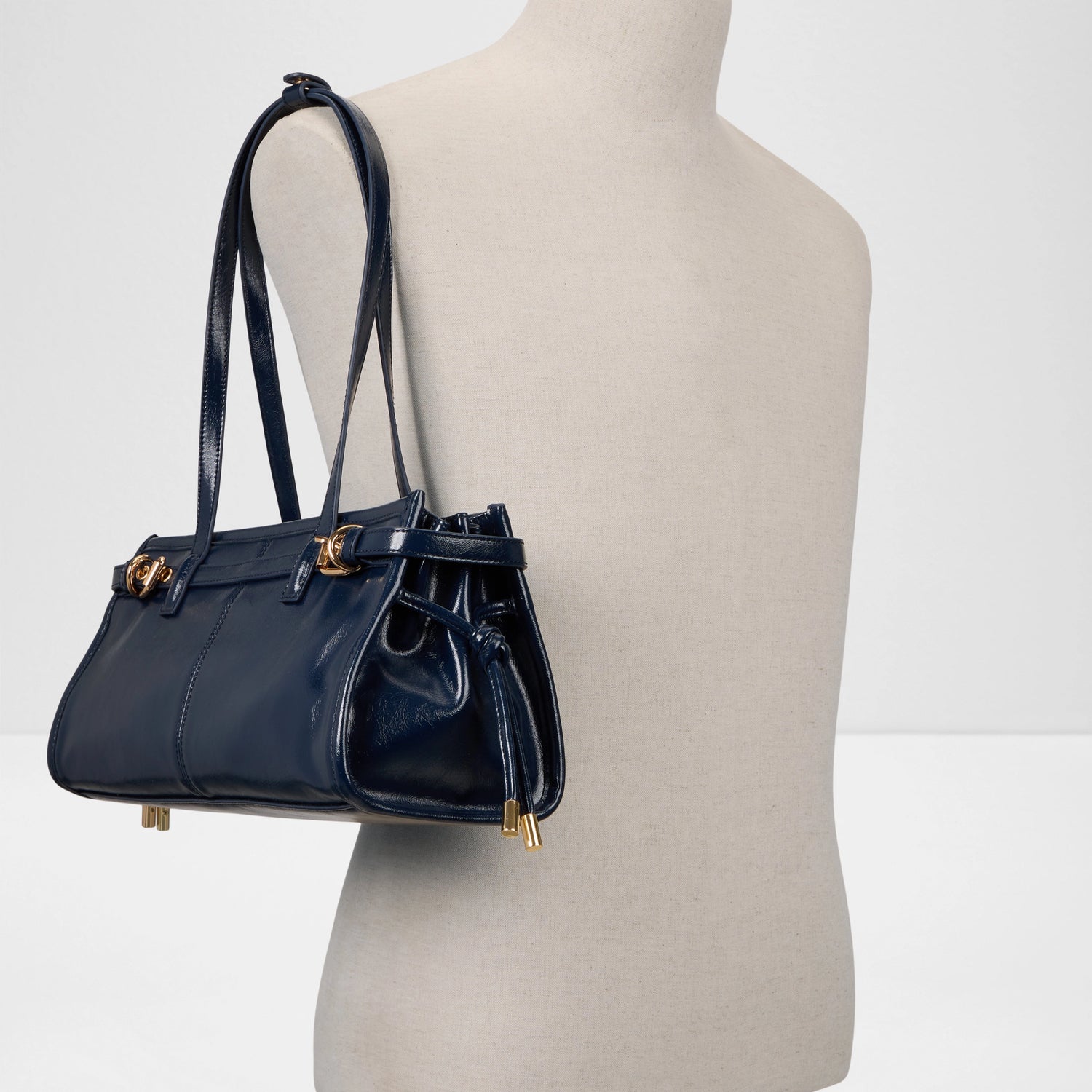 Lazaros Shoulder Bag