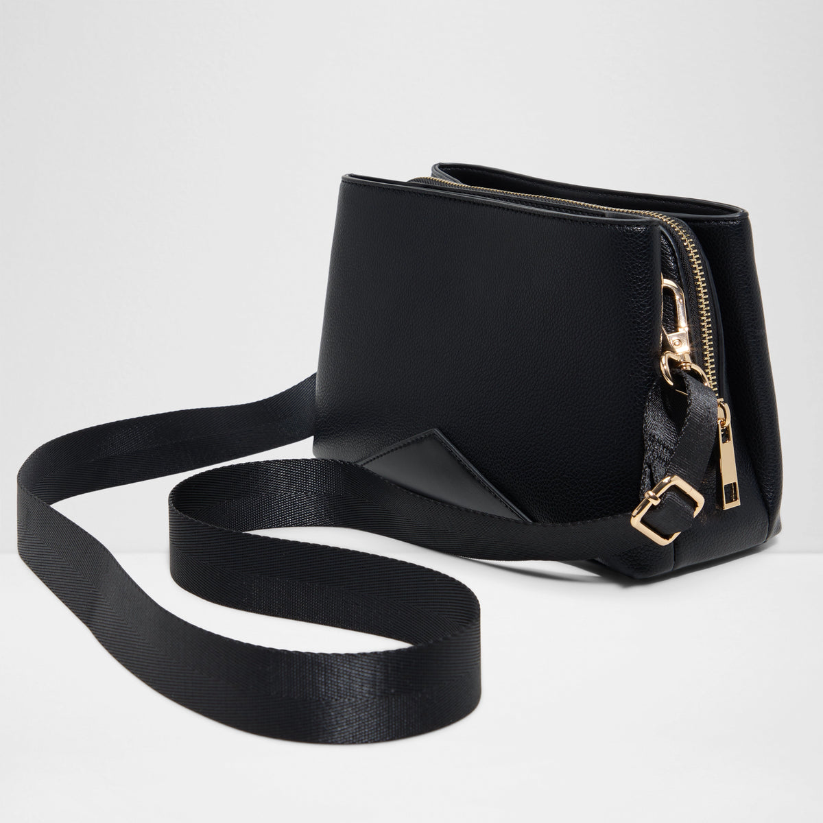 Legoria Cross Body Bag