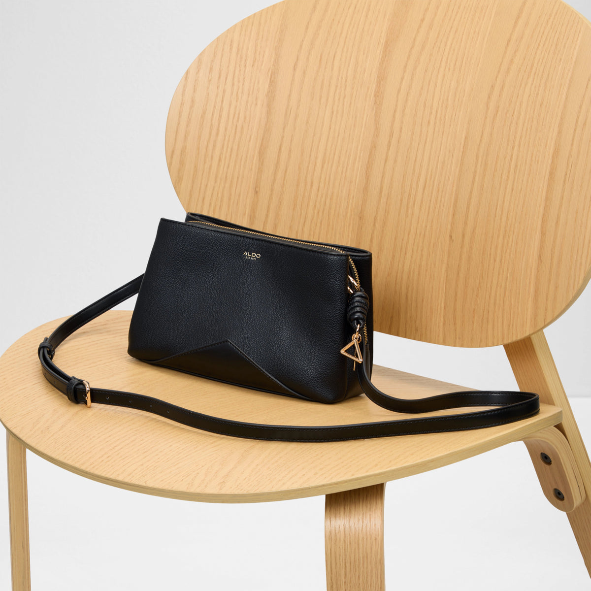 Legoria Cross Body Bag