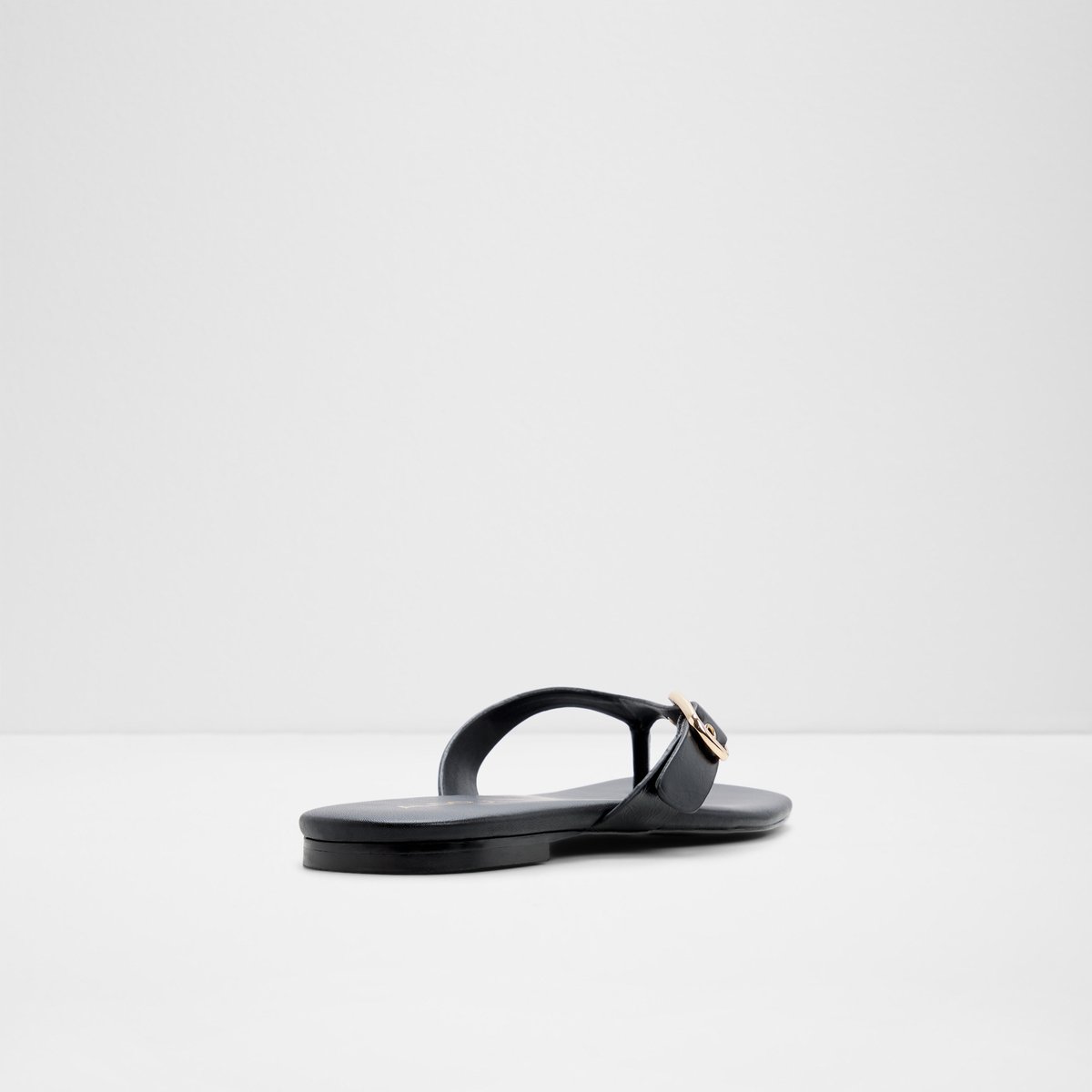 Leonnia Flat Sandals