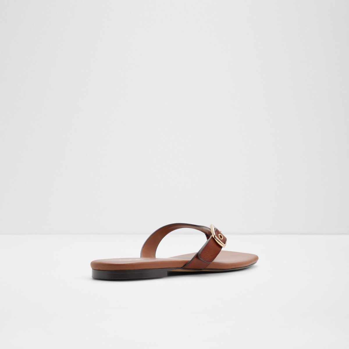 Leonnia Flat Sandals