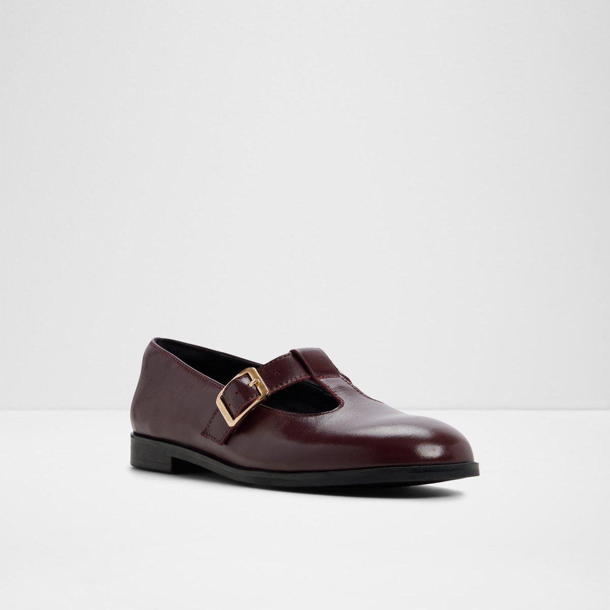 Lothilarin-In Flat Mary Janes