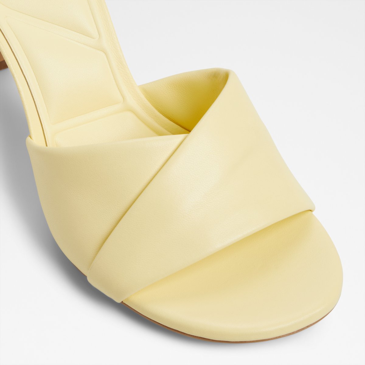 Lyhanna Heeled Sandals