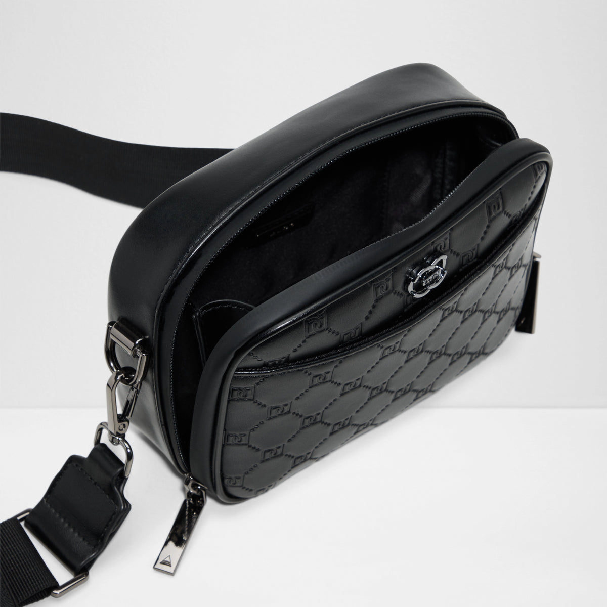 Marckus Cross Body Bag