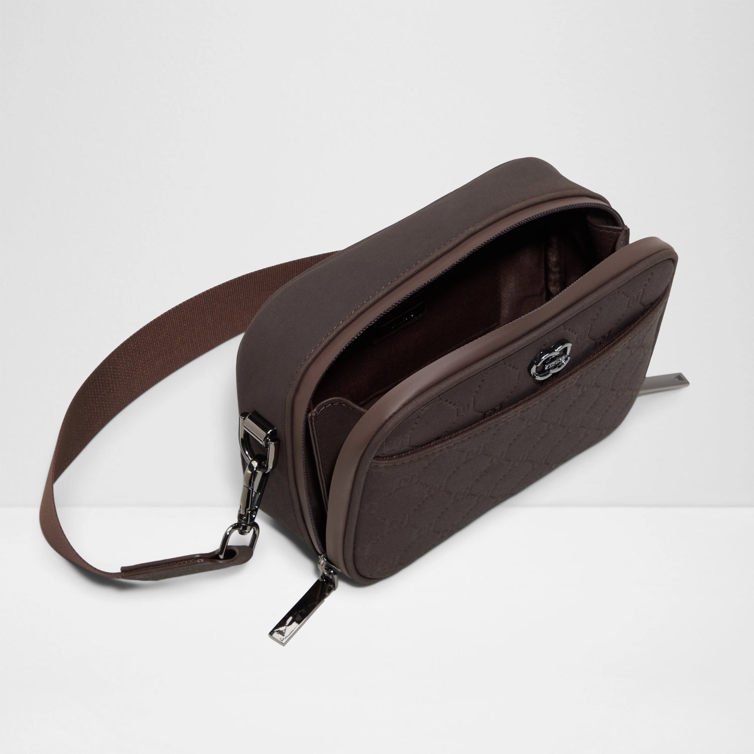 Marckus Cross Body Bag