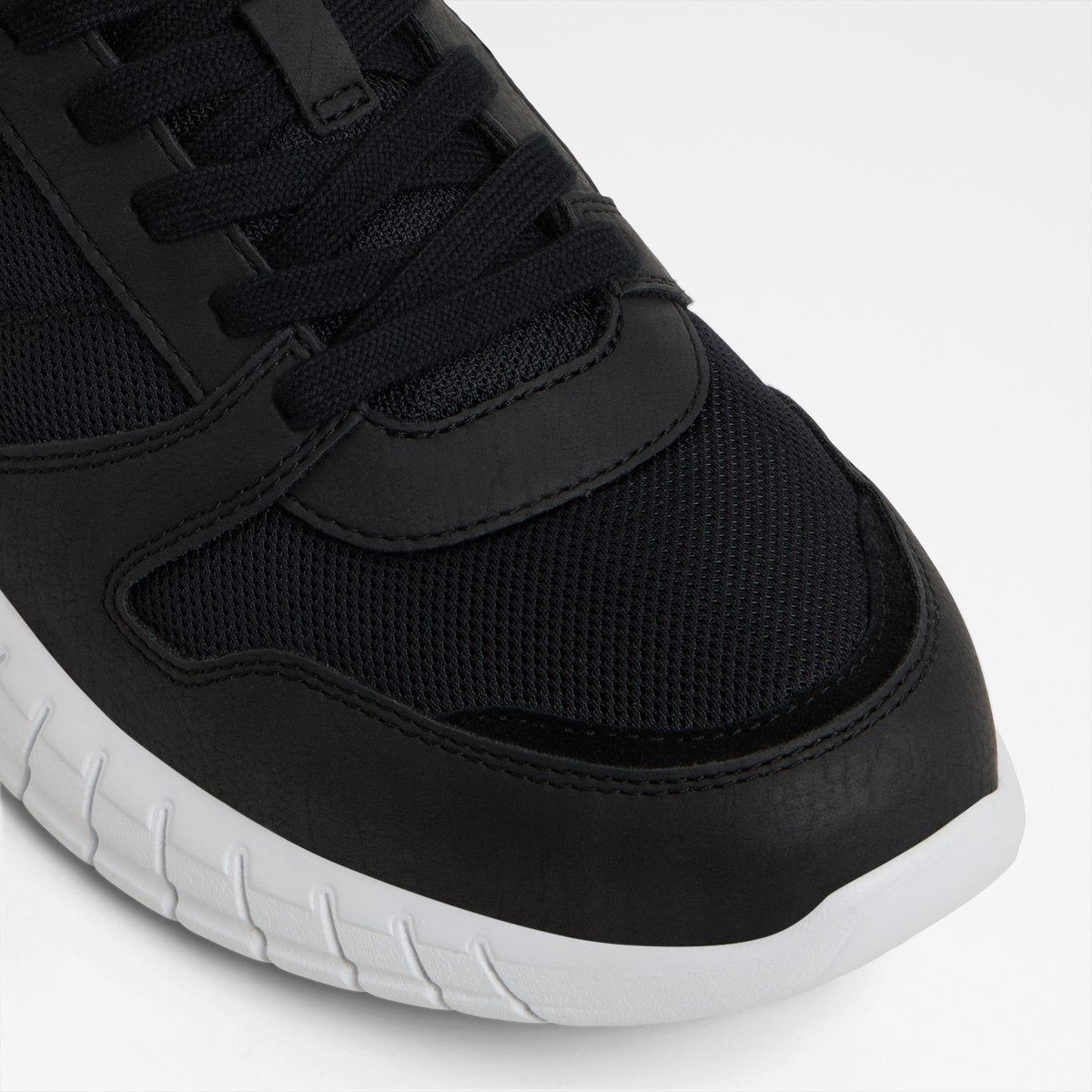 Marty Low-Top Sneakers