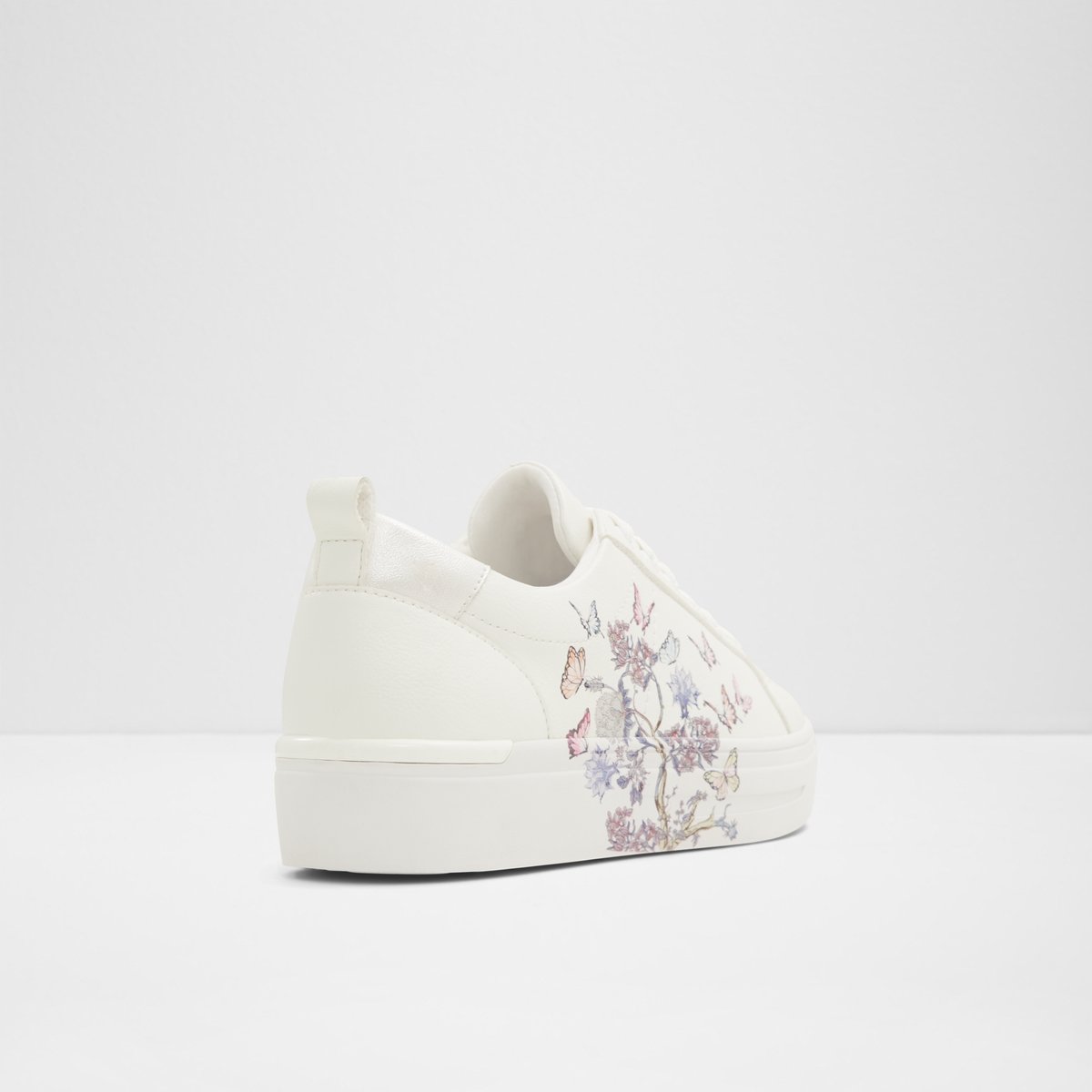 Meadow Low-Top Sneakers