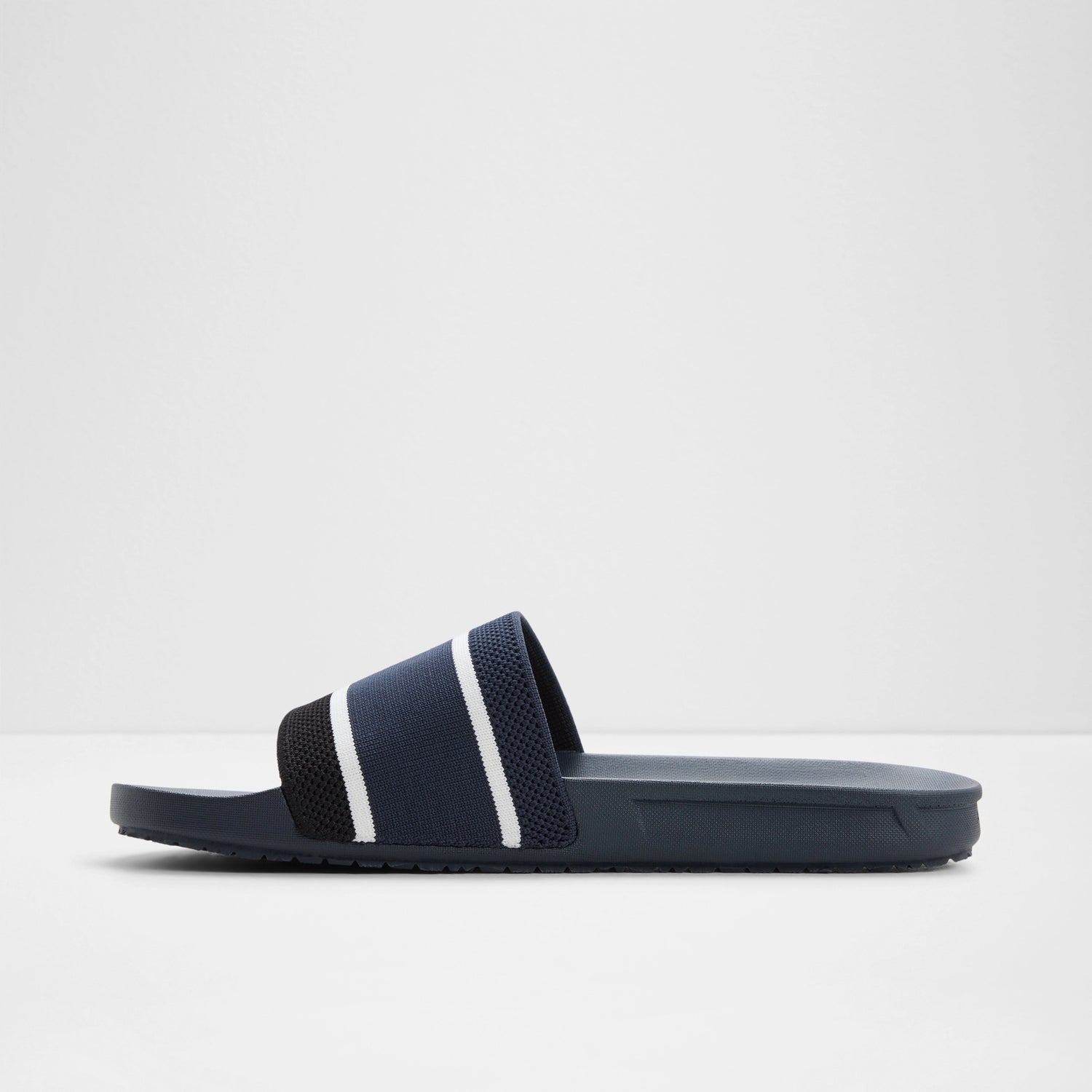 Monte Slide Sandals