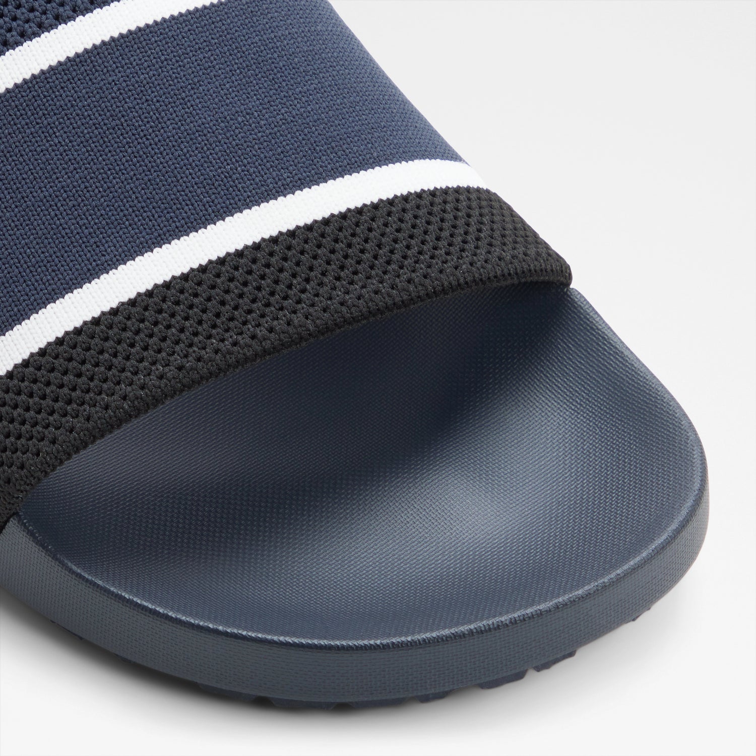 Monte Slide Sandals