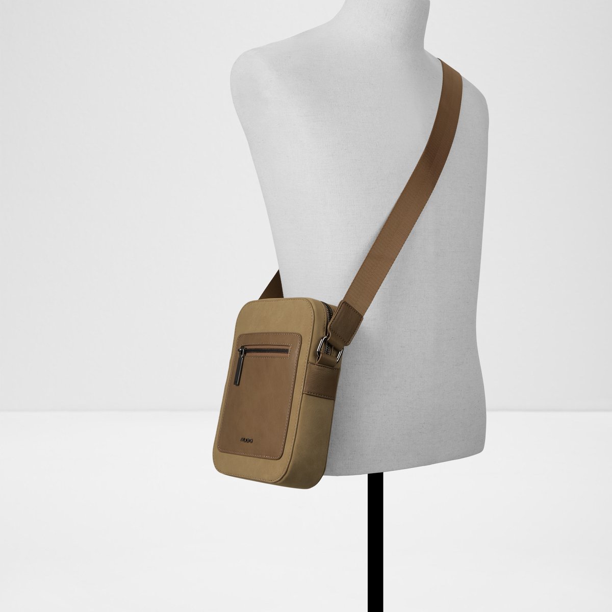 Murvyn Cross Body Bag