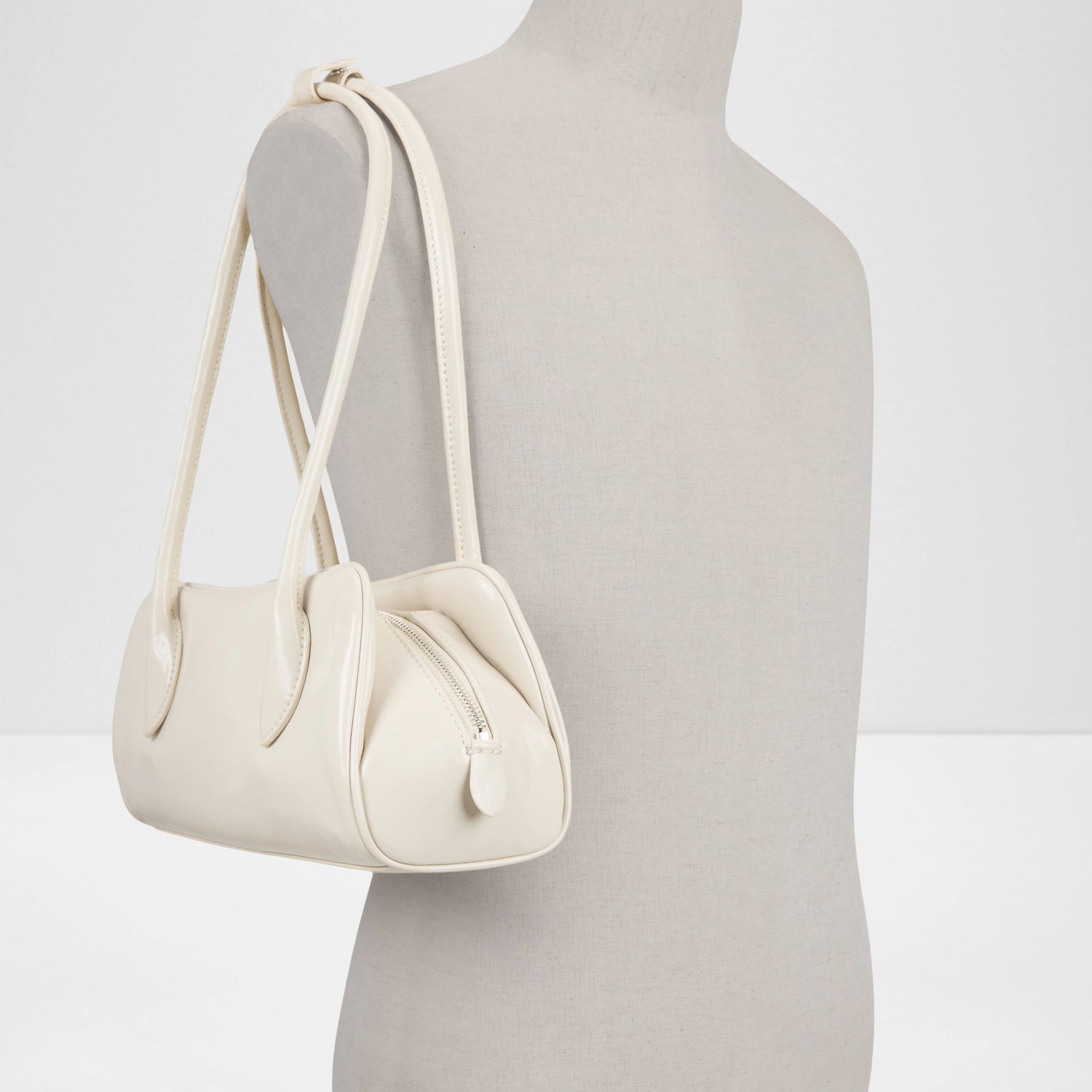 Myria Shoulder Bag