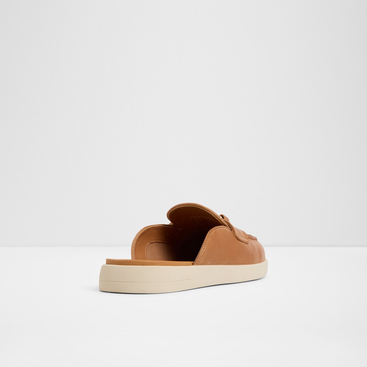 Myriana Flat Mules