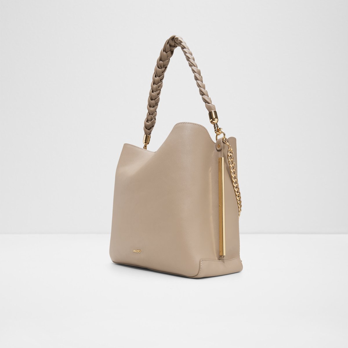 Nalayna Bucket Bag