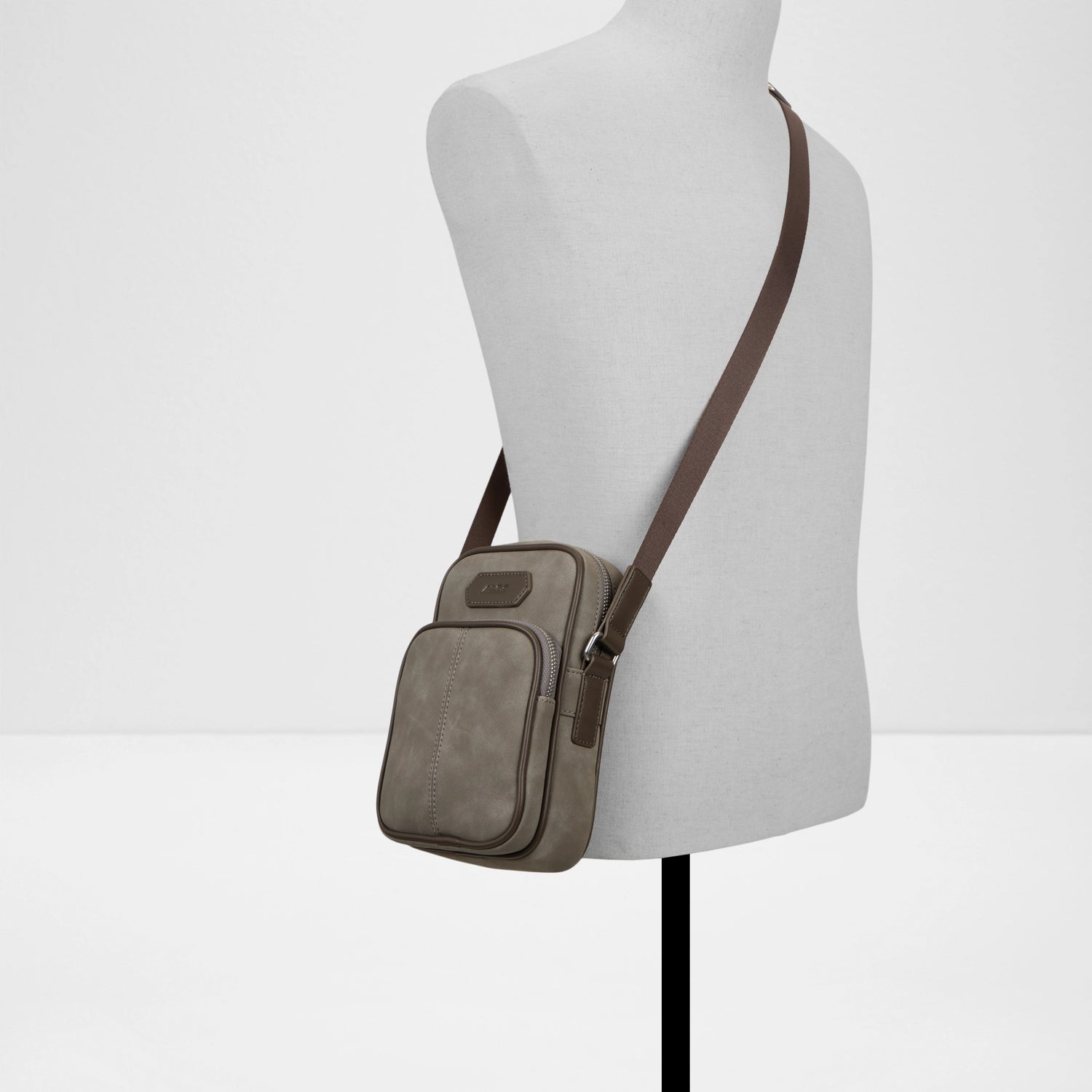 Namur Cross Body Bag