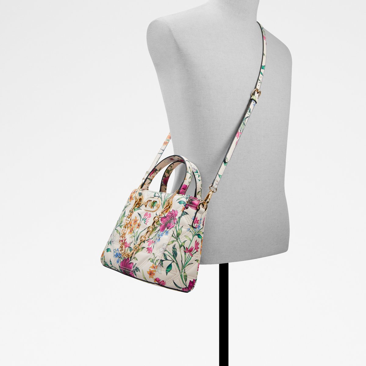 Nanadi Top Handle Bag