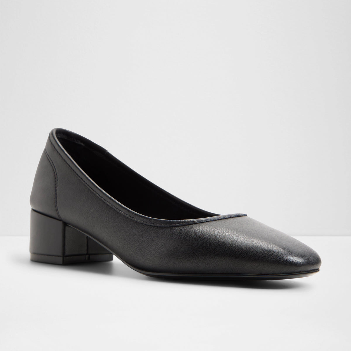 Norrey Ballet Flats