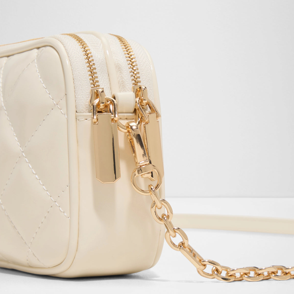 Noura Cross Body Bag