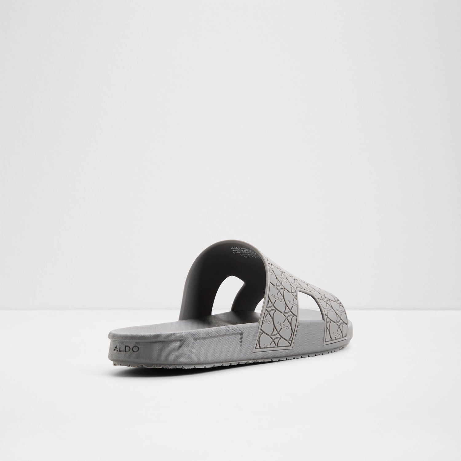 Oskar Slide Sandals