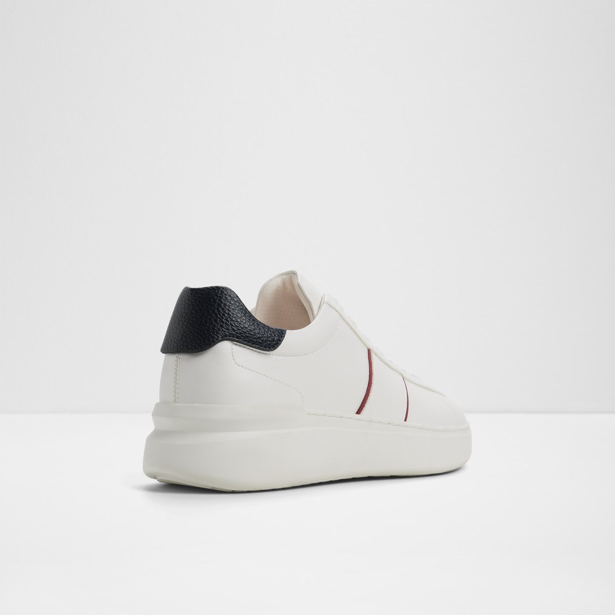 Paxon Low-Top Sneakers