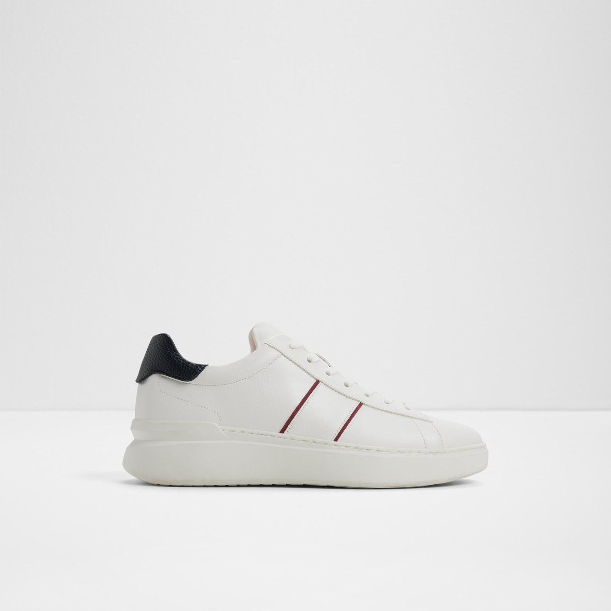 Paxon Low-Top Sneakers