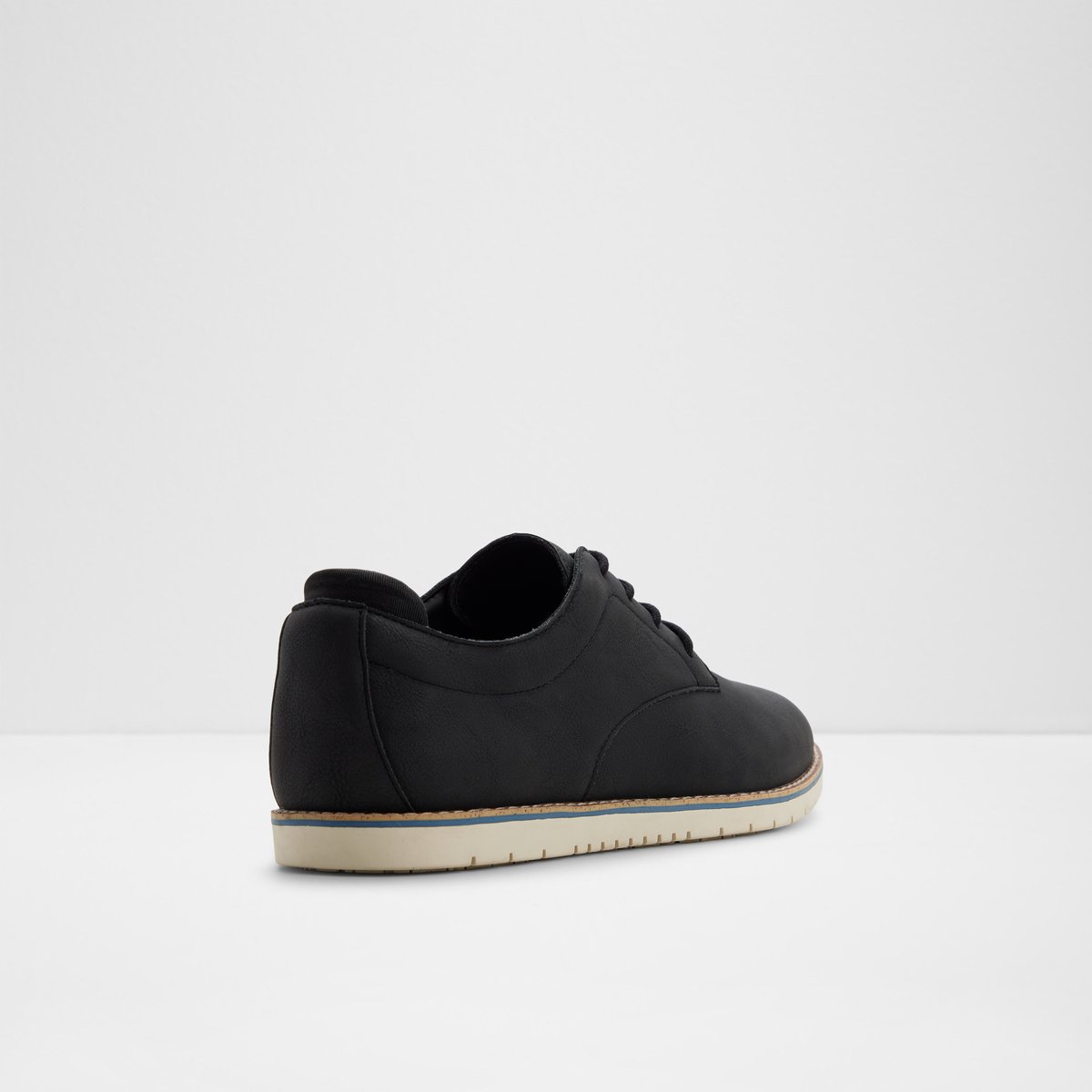Pedro Low-Top Sneakers