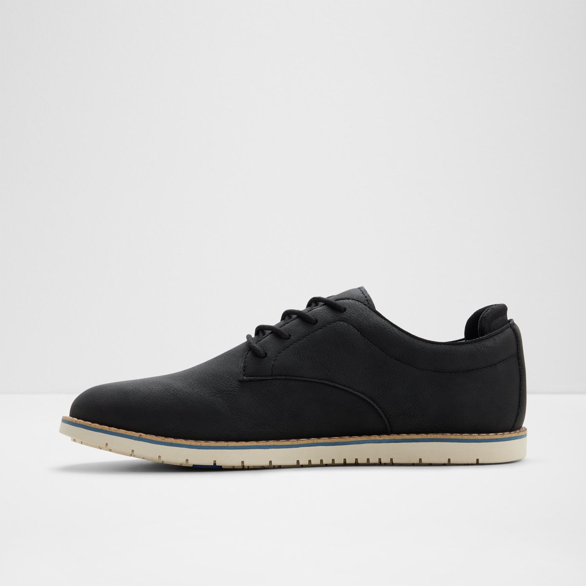 Pedro Low-Top Sneakers