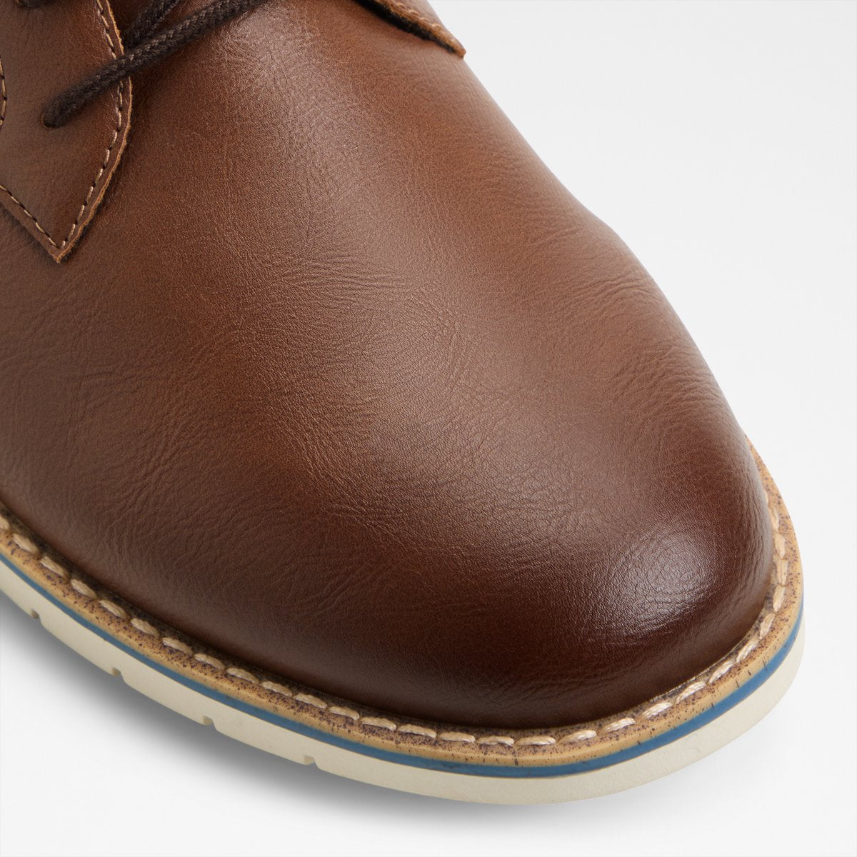 Pedro Low-Top Sneakers