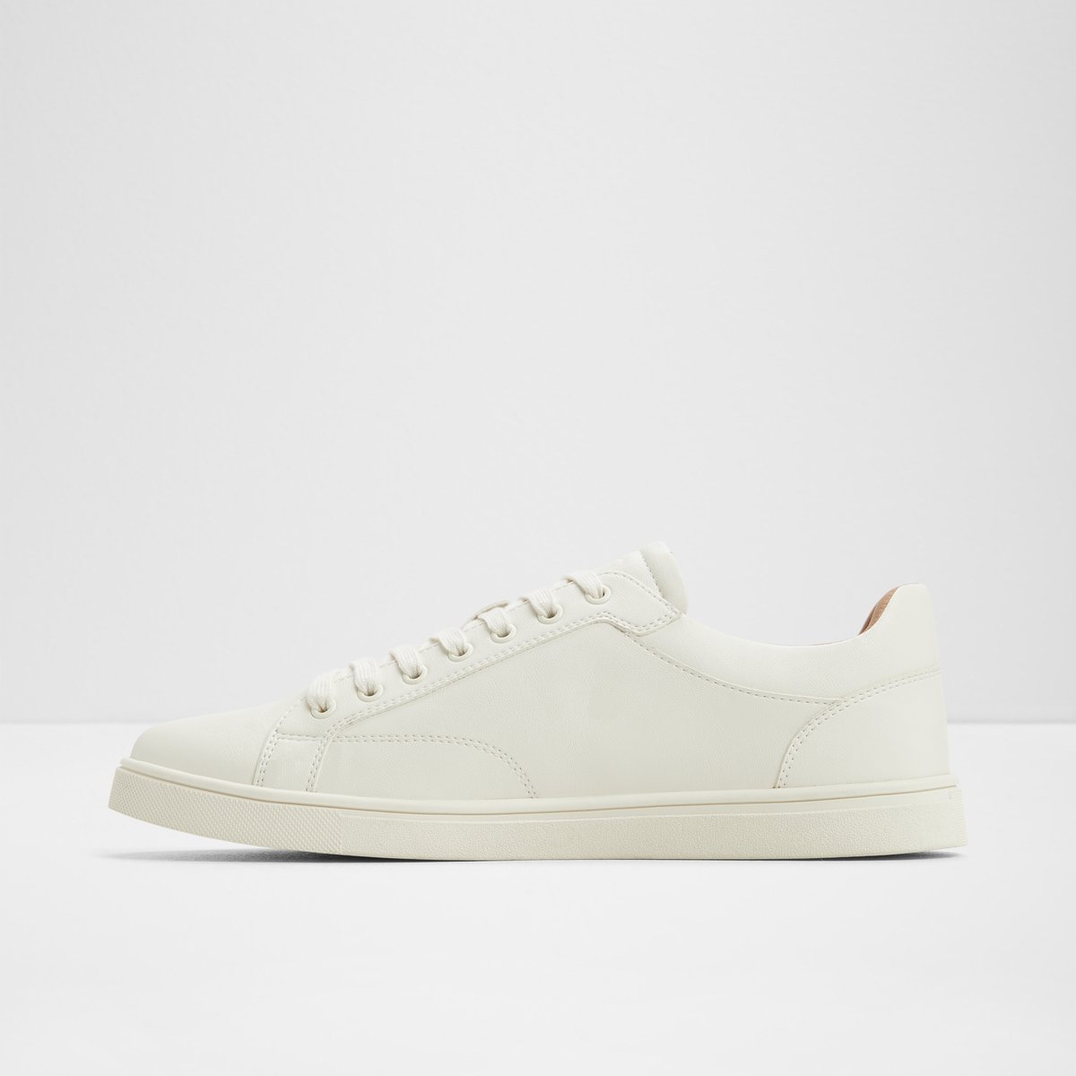Poker Low-Top Sneakers