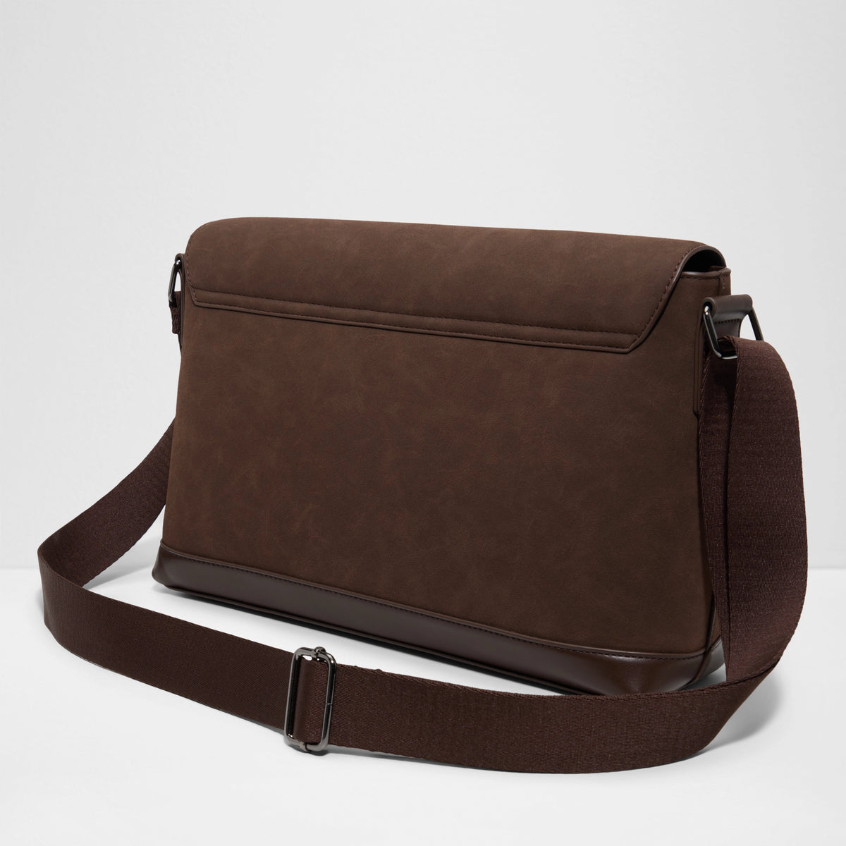Raemond Messenger Bag