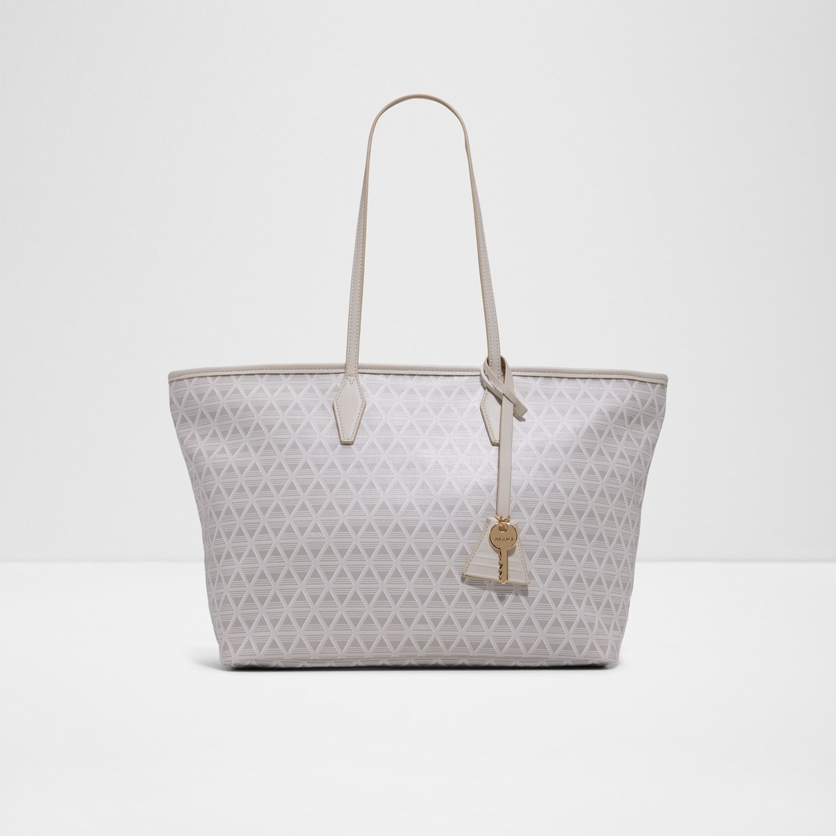 Ralia Tote Bag